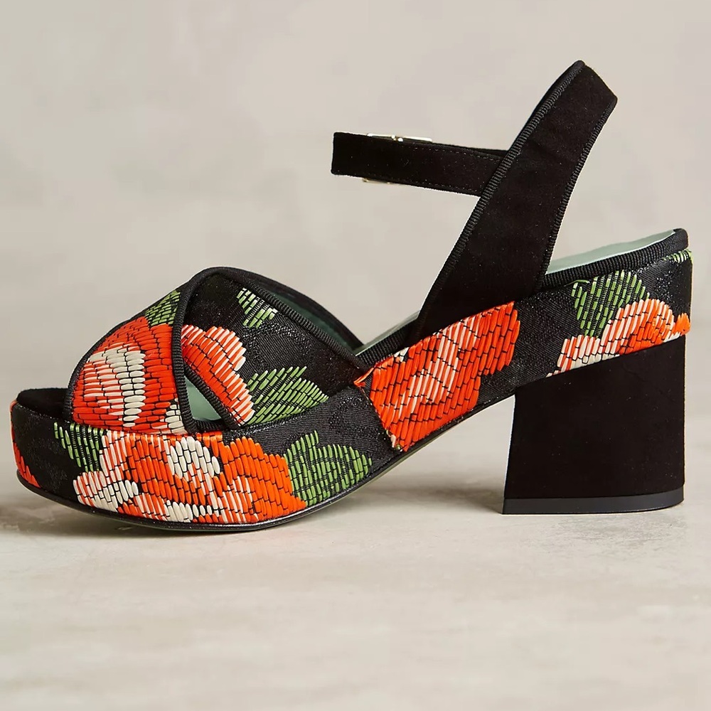 EUC Paola D’Arcano Rosae Wedges Sz 37 Anthropologie Online Exclusive
